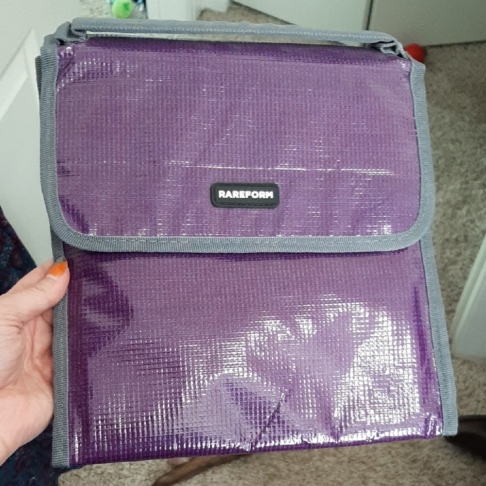 Rareform Purple and Gray Insulated Bag/Lunchbox